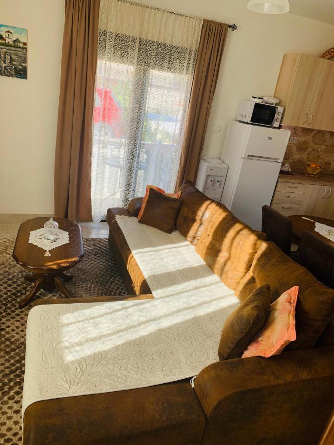 Gara 5 Apartment Kotor Luaran gambar
