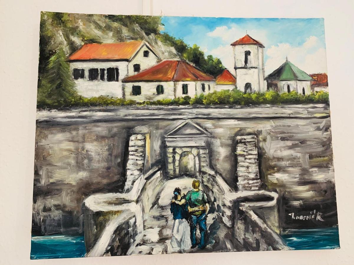 Gara 5 Apartment Kotor Luaran gambar